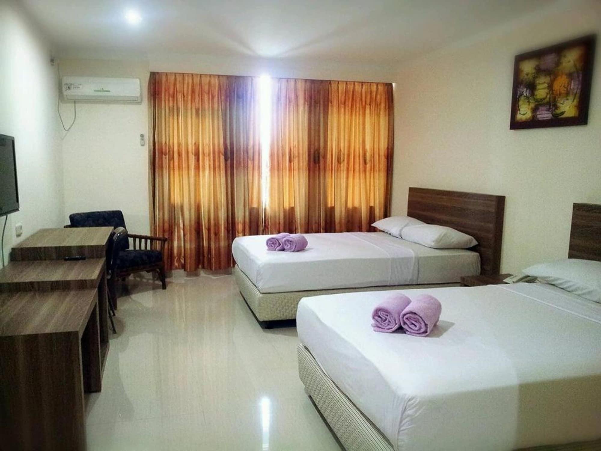 Hotel Banyuwangi Sintera Jakarta Exterior foto